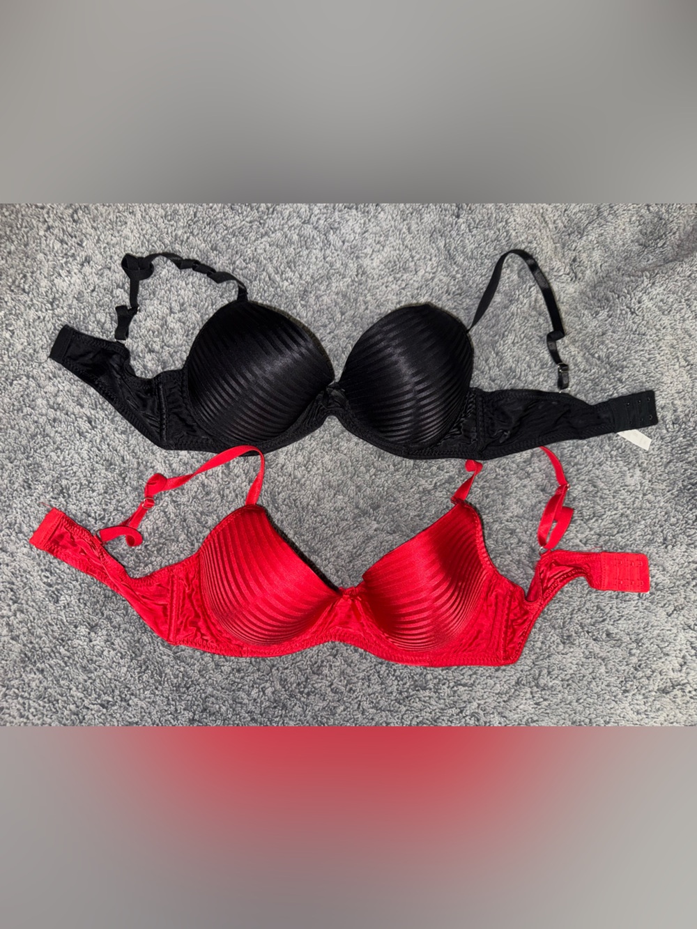 Women’s Black & Red Push Up Bras